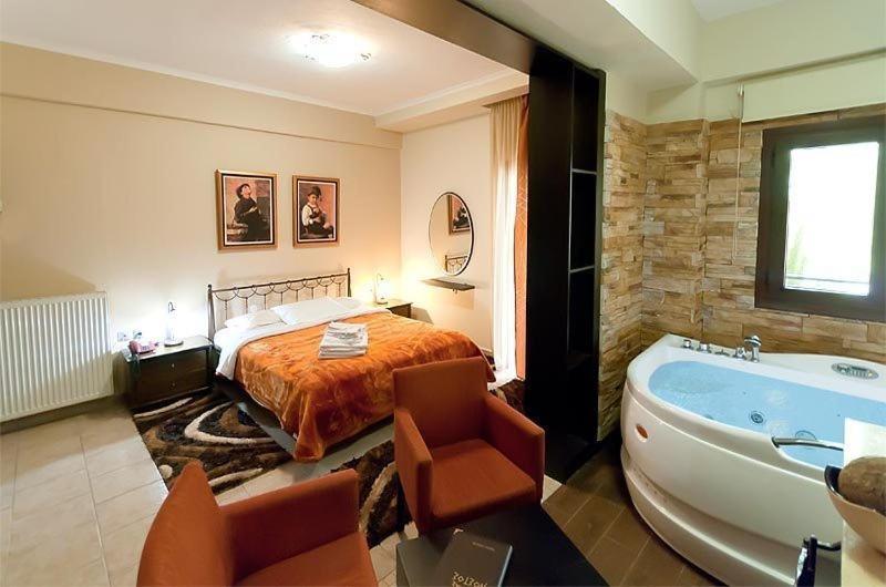 Nostos Hotel Káto Loutrákion Habitación foto