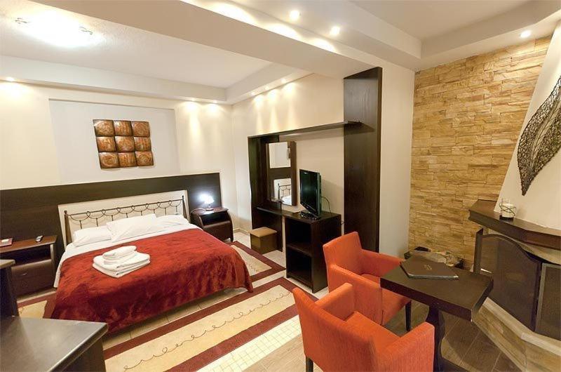 Nostos Hotel Káto Loutrákion Habitación foto